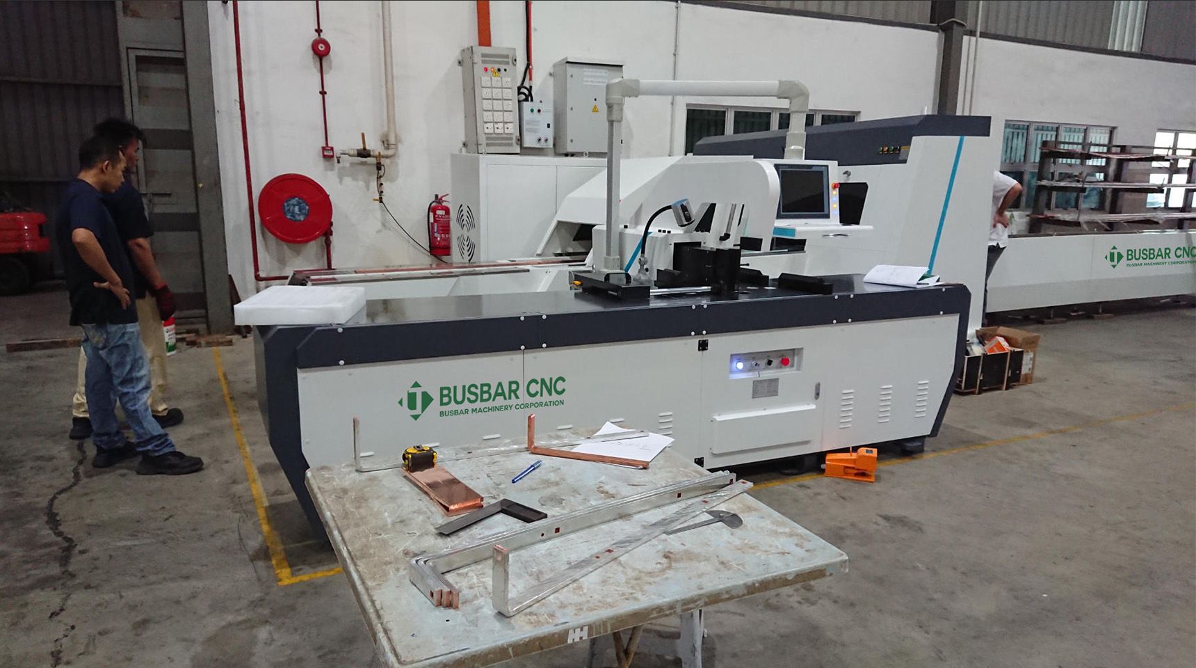 busbar bending cutting punching machine_3